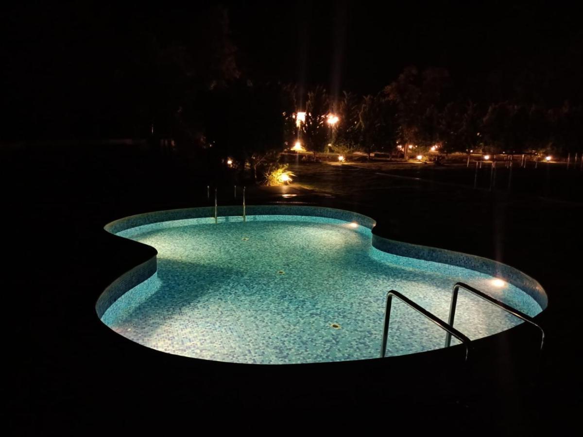 7 Heaven Villas&Resorts Chikmagalūr Exteriör bild