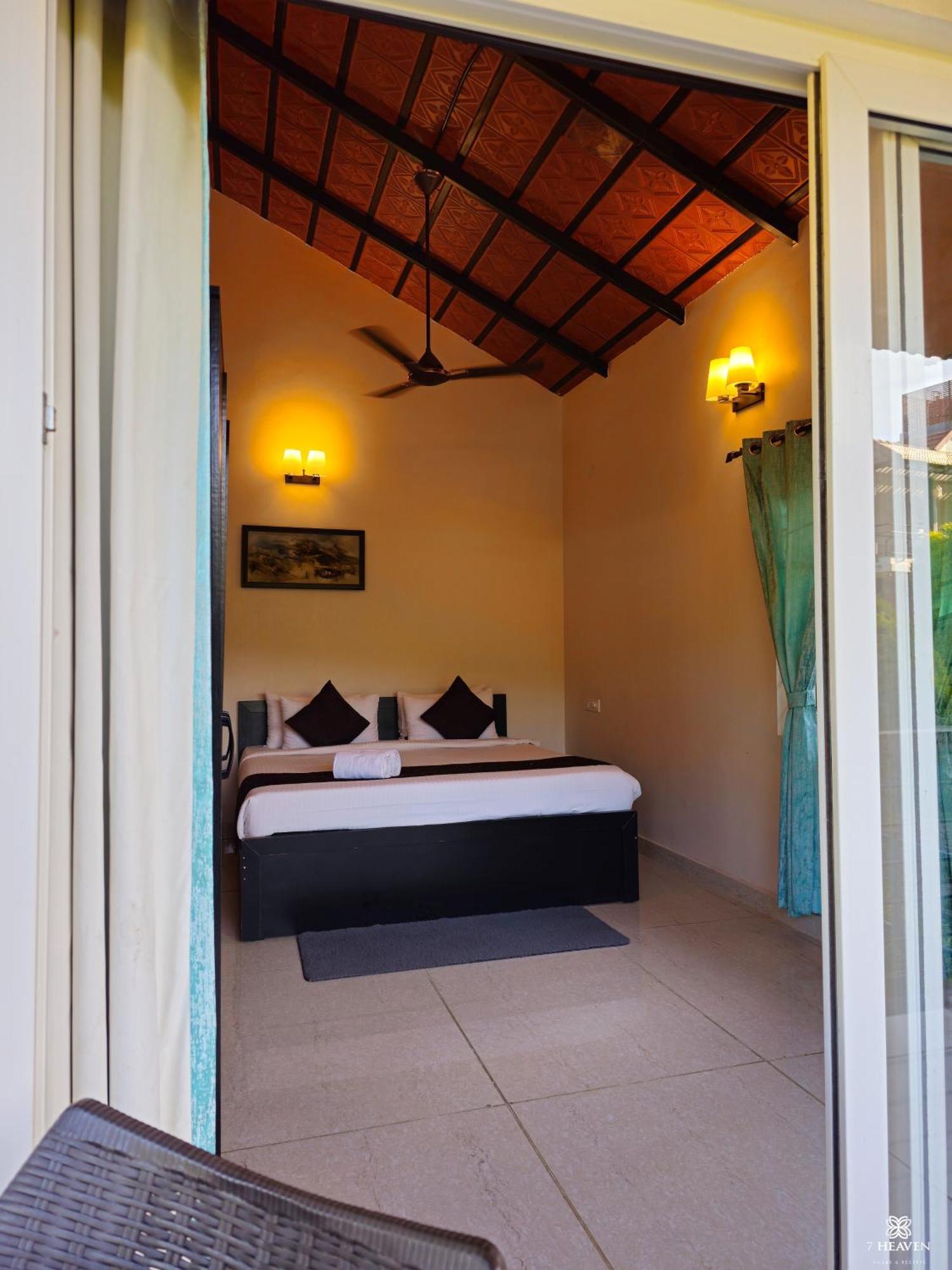 7 Heaven Villas&Resorts Chikmagalūr Exteriör bild